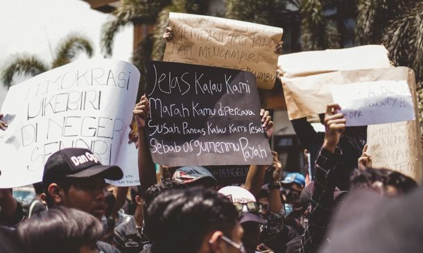 Boca Raton's May Day: A City Divided?