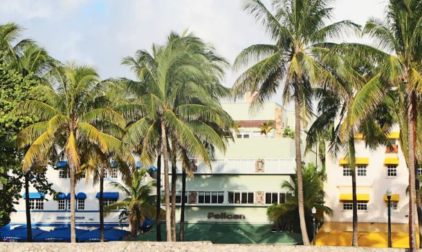 Kelce's Boca Raton Rental: Swift Speculation?