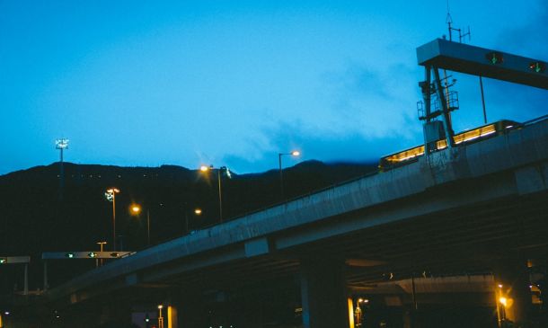 TURNPIKE CLOSED: MAJOR CRASH, FIRE NEAR BOYNTON BEACH