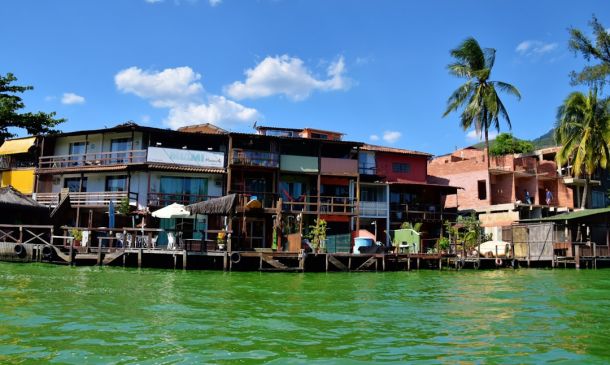 Boca Bash: Viral Boat Party Chaos