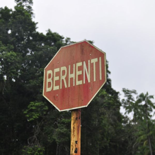 Home 15 Ex-Benjamin School Lacrosse Coach Sues Another Coach For Slander