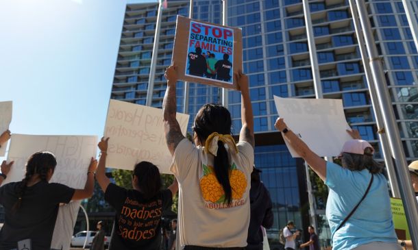 5,000 Strong: Boca Raton Fights Development