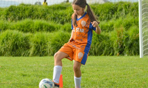 soccer shots 107 fc5a4e3c Amazing Athletes